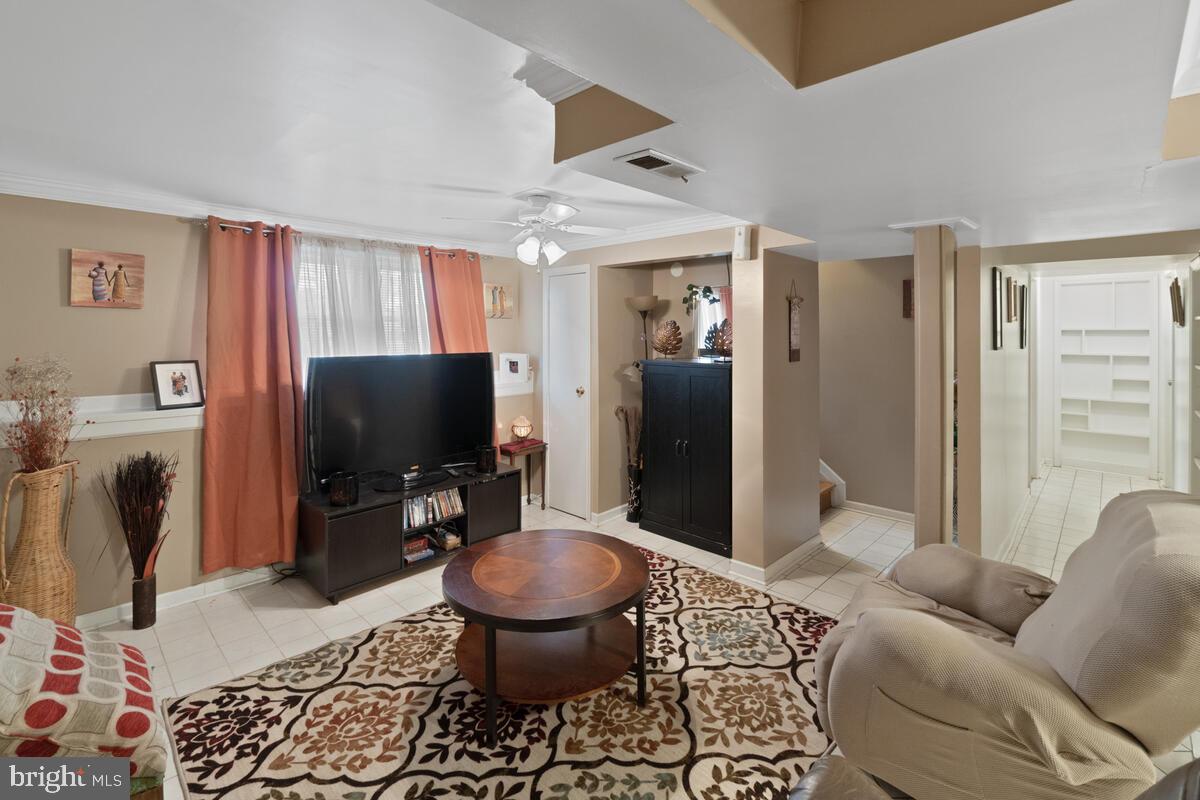 211 Savage Road Frederick, MD 21702 - Photo 21 of 34 Gallery Image 21
