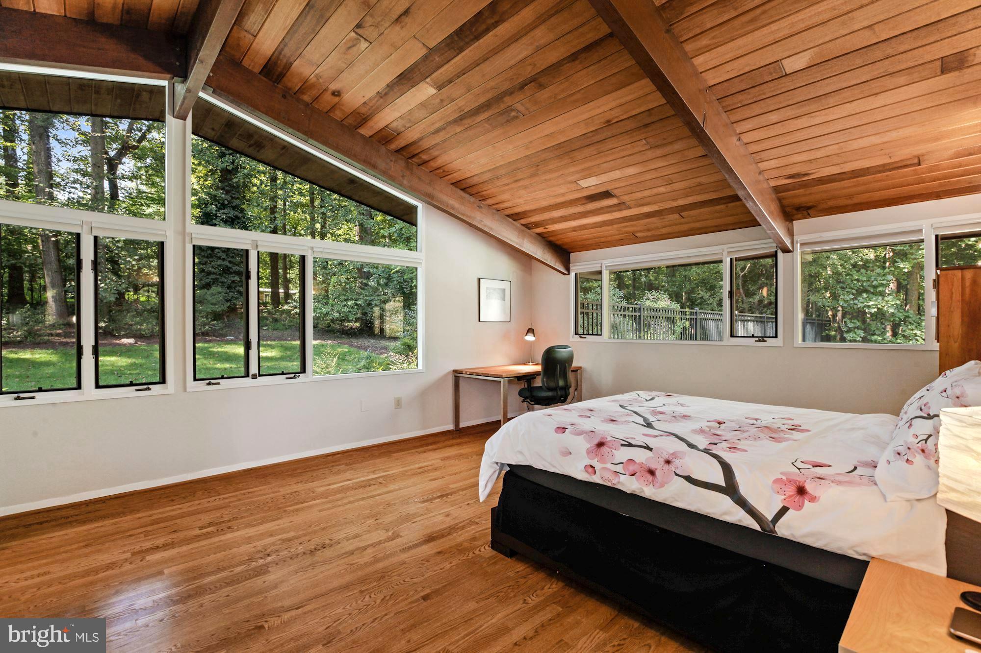 11008 Fawsett Road Potomac, MD 20854 - Photo 14 of 31 Owner's Suite--Look at the View!!