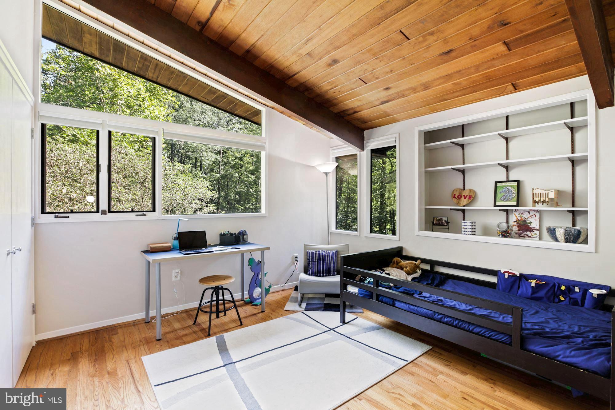 11008 Fawsett Road Potomac, MD 20854 - Photo 19 of 31 Bedroom #3 with double closet