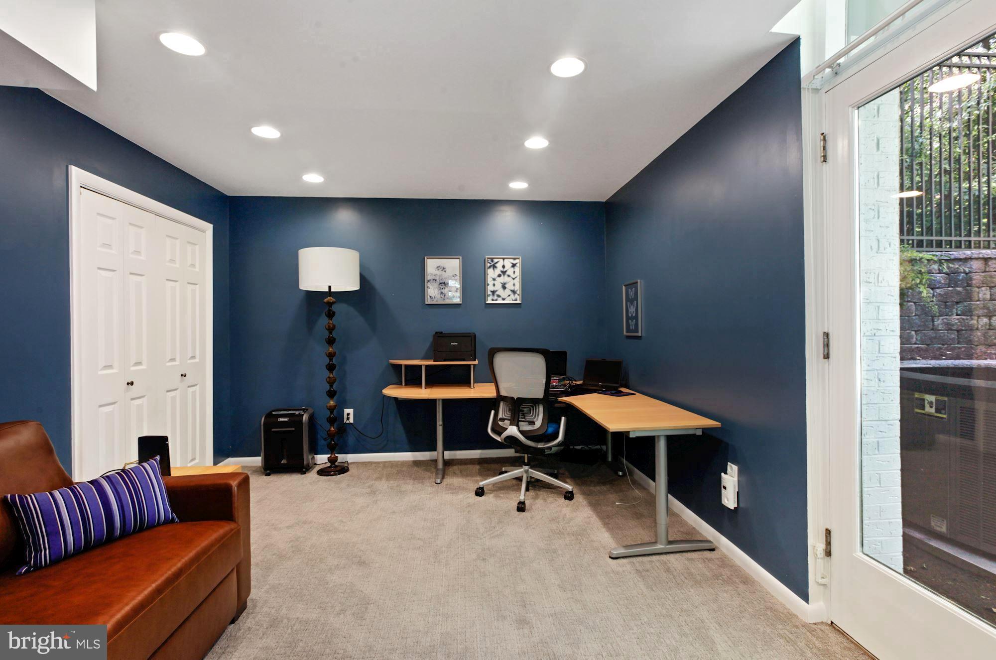 11008 Fawsett Road Potomac, MD 20854 - Photo 23 of 31 Bedroom #4, currently used as an office