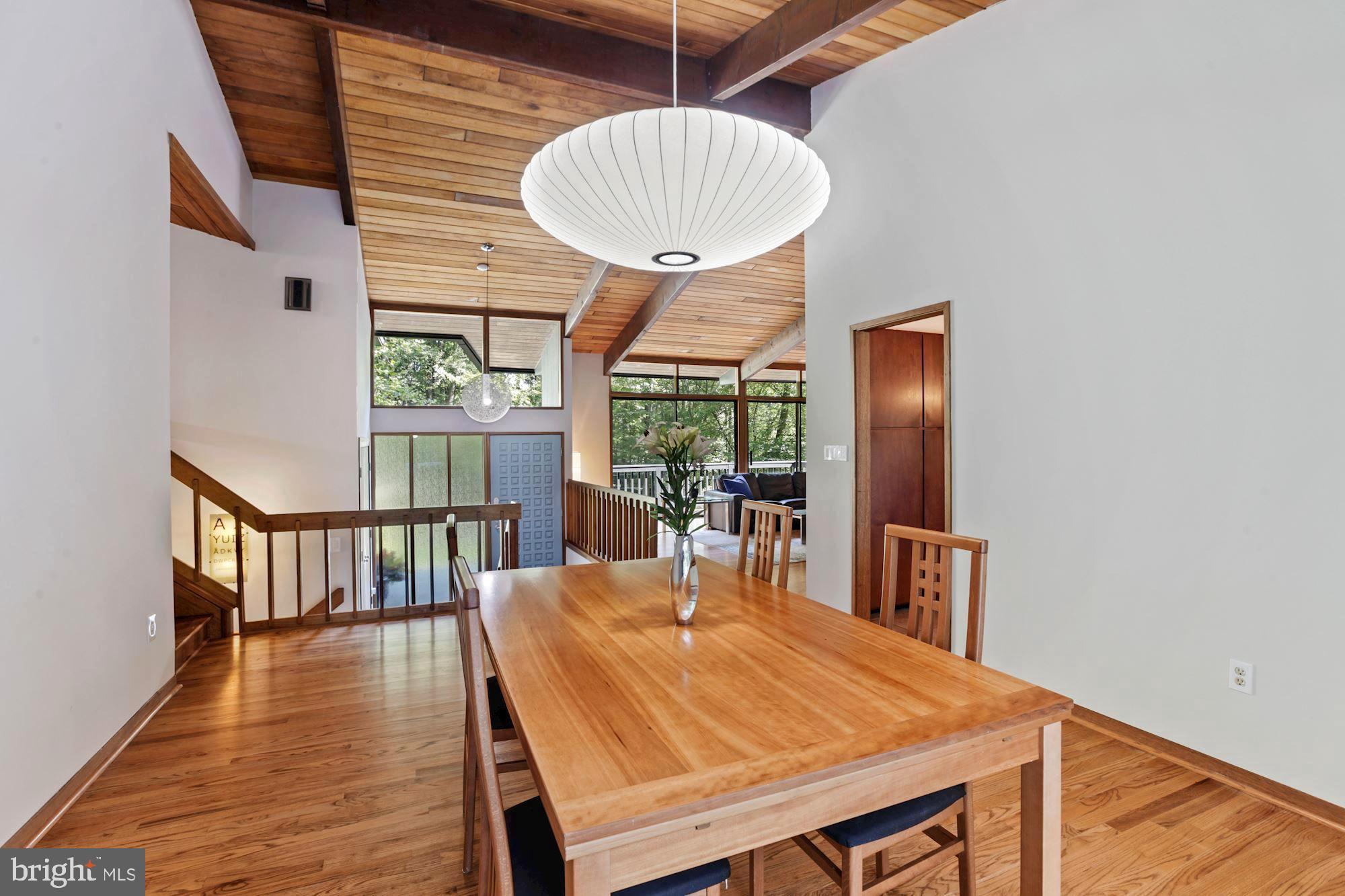 11008 Fawsett Road Potomac, MD 20854 - Photo 9 of 31 Gorgeous custom lighting throughout!