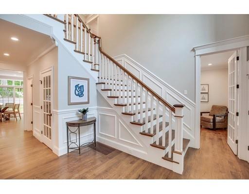 103 Dorcar Road Newton, MA 02459 - Photo 4 of 34