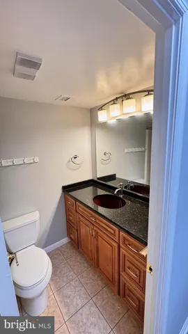 $2,400 | 5817 Cove Landing Road, Unit 301, Burke, VA 22015