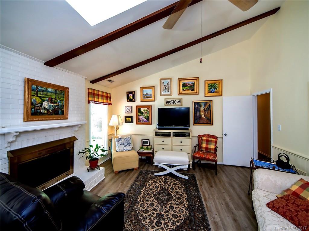 304 Neill Ridge Road, Unit 5 Matthews, NC 28105 - Photo 4 of 23 Gallery Image 4