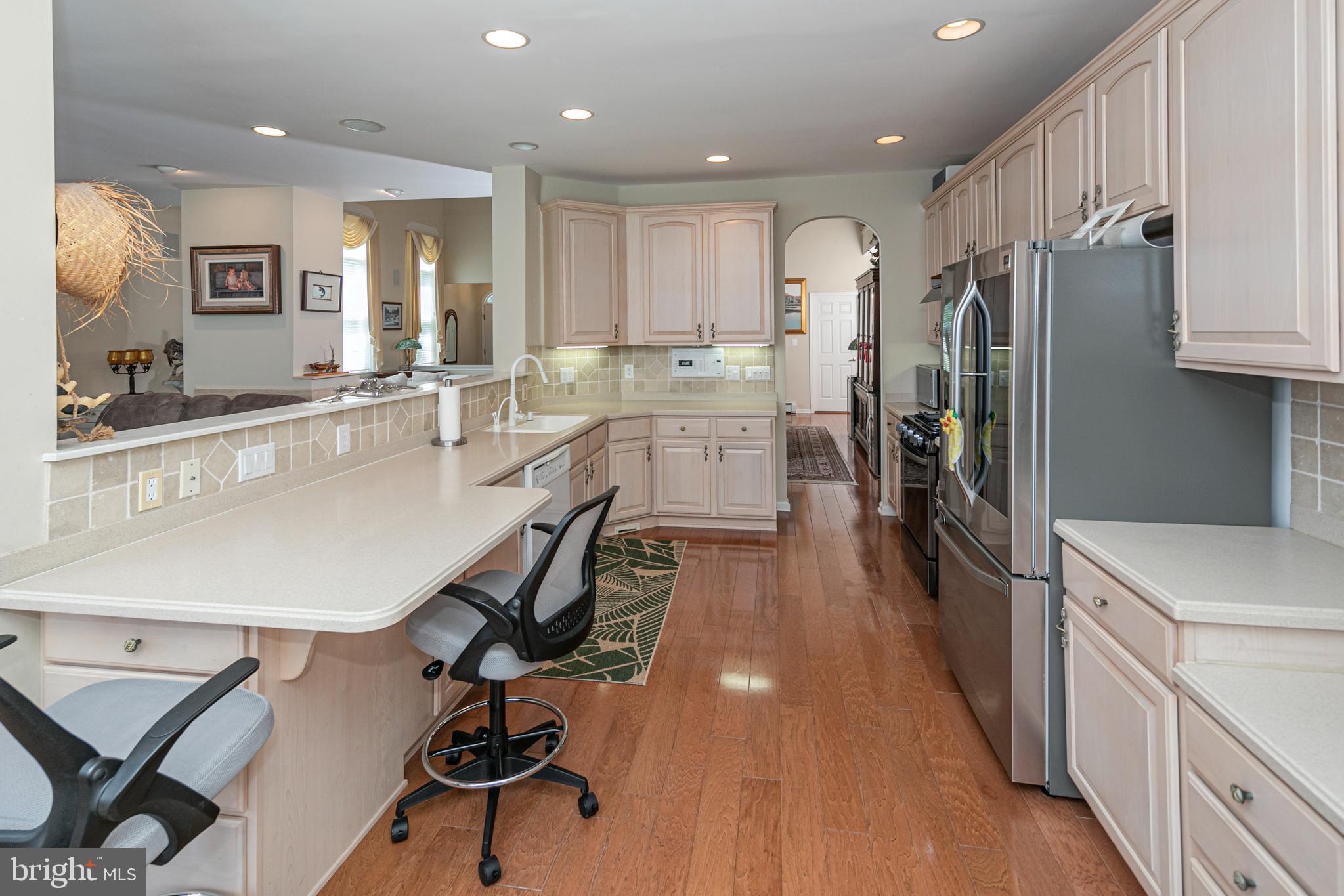 42 Stanford Road East Pennington, NJ 08534 - Photo 19 of 36 Gallery Image 19