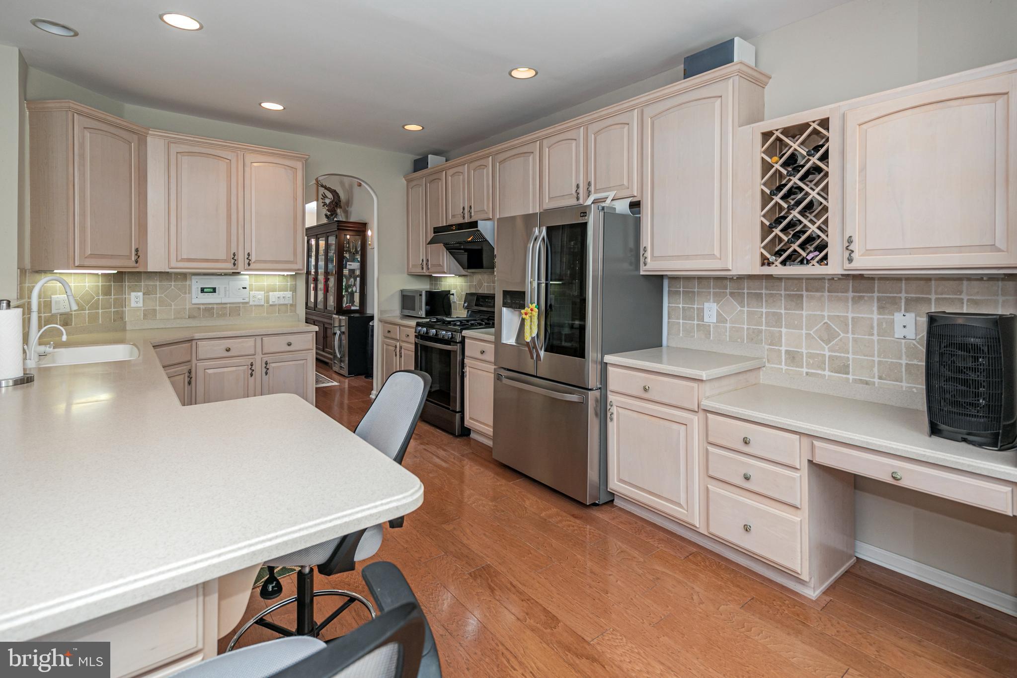 42 Stanford Road East Pennington, NJ 08534 - Photo 20 of 36 Gallery Image 20