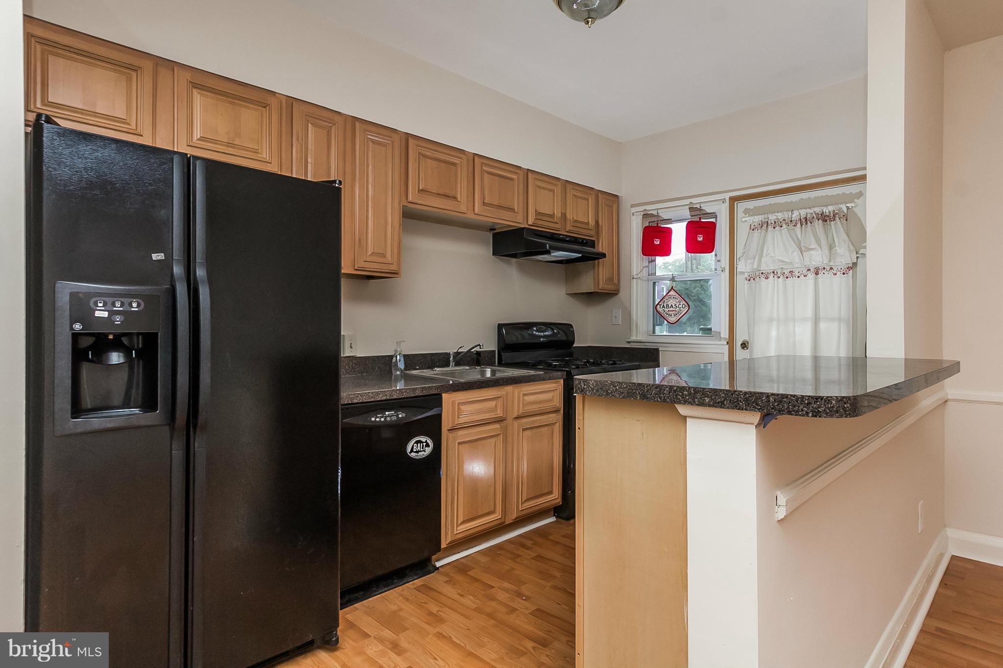 4297 Falls Road Baltimore, MD 21211 - Photo 9 of 22 Kitchen