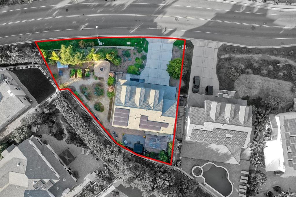 2559 Fire Mountain Drive Oceanside, CA 92054 - Photo 42 of 43 a view of an outdoor sitting area