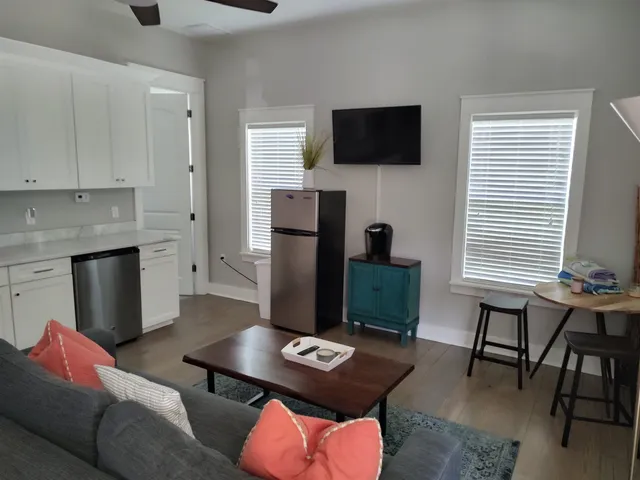 $1,800 | 3561 Esplanade Way, Unit 1, Tallahassee, FL 32311