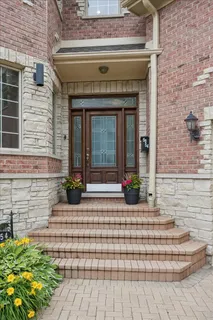 $1,100,000 | 5054 West Berwyn Avenue, Chicago, IL 60630