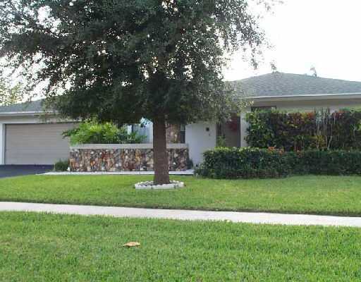 21495 Woodchuck Court Boca Raton, FL 33428 - Photo 1 of 1 Primary Photo