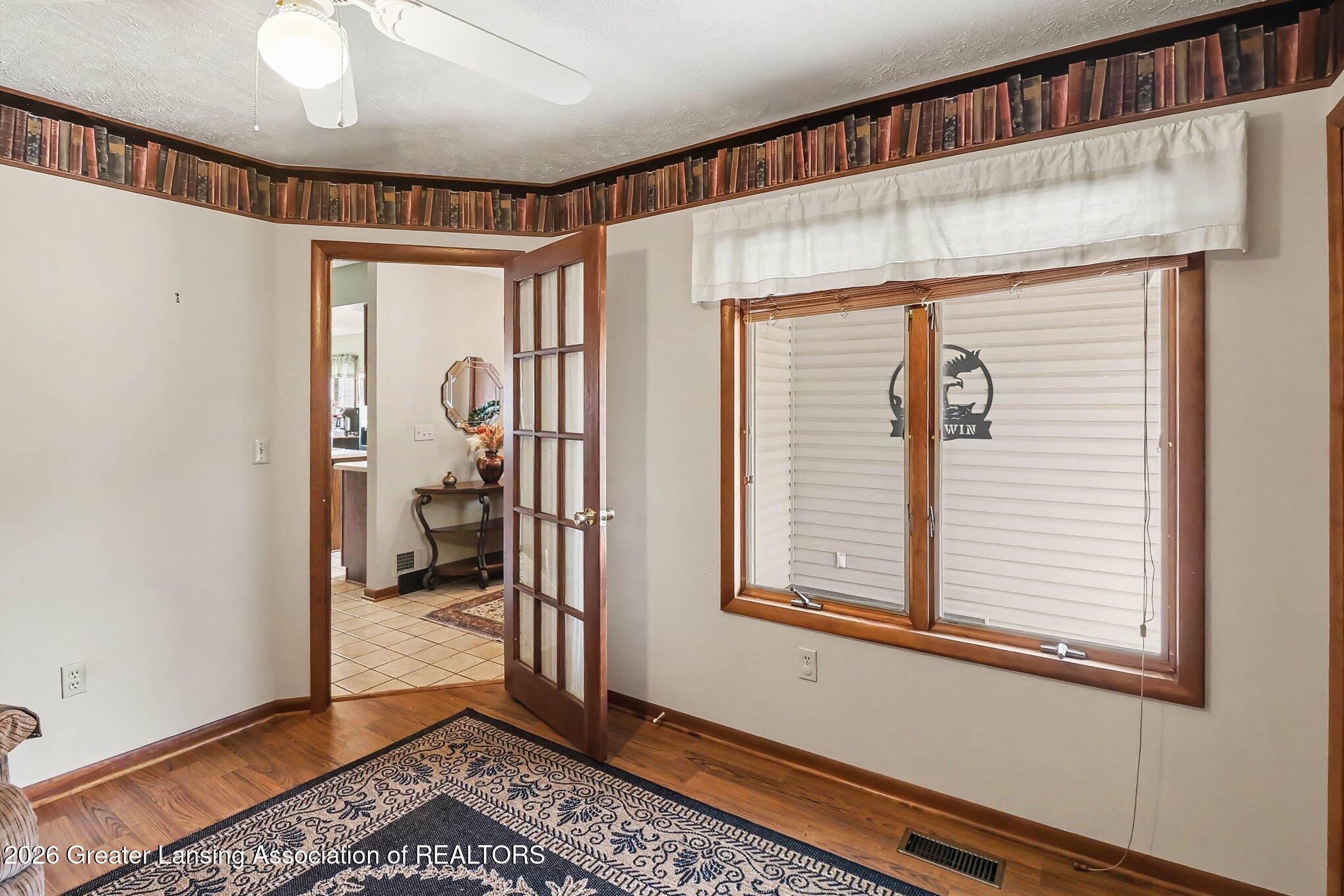 1404 Riley Ridge Drive Lansing, MI 48917 - Photo 11 of 29 005_file_8130