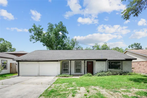 $2,100 | 9626 Vilven Lane, Houston, TX 77080