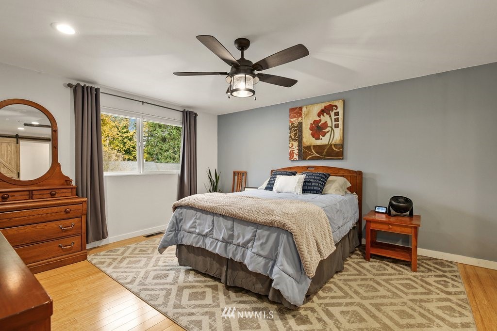 12542 Southeast 188th Place Renton, WA 98058 - Photo 13 of 30 Gallery Image 13
