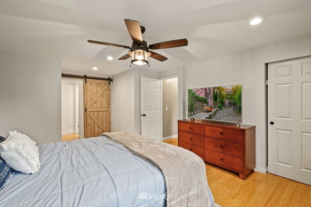 12542 Southeast 188th Place Renton, WA 98058 - Photo 14 of 30 Gallery Image 14