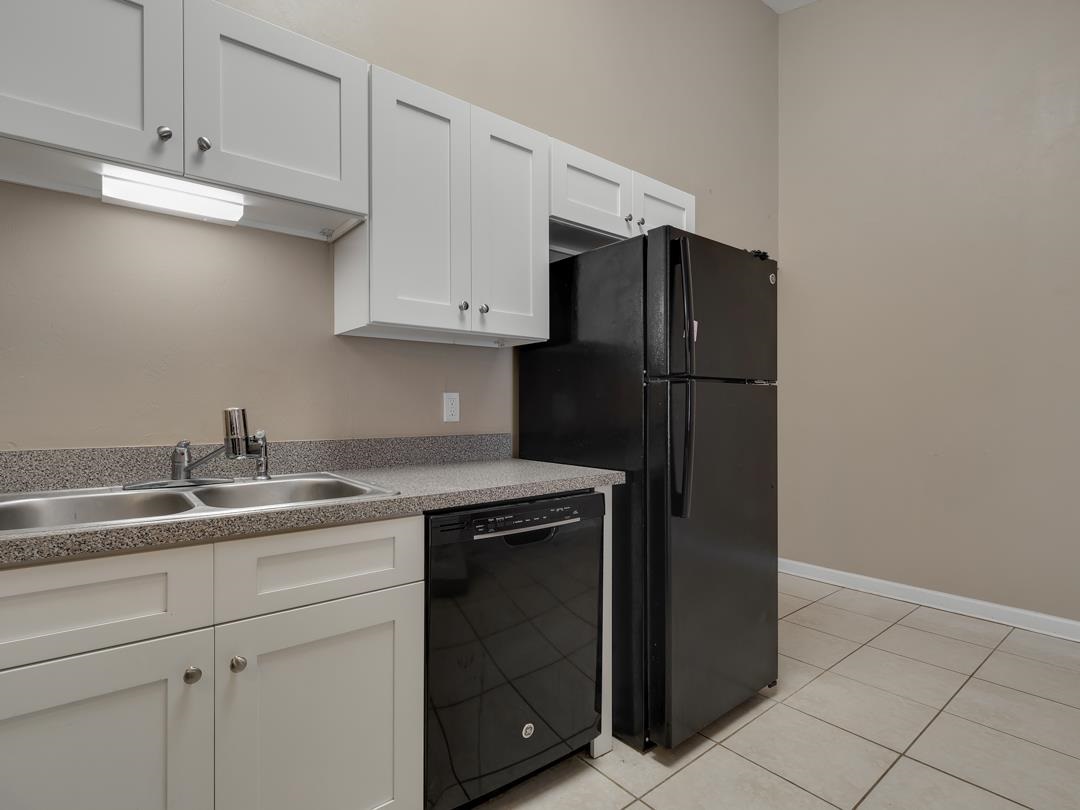 1286 High Road Tallahassee, FL 32304 - Photo 1 of 27