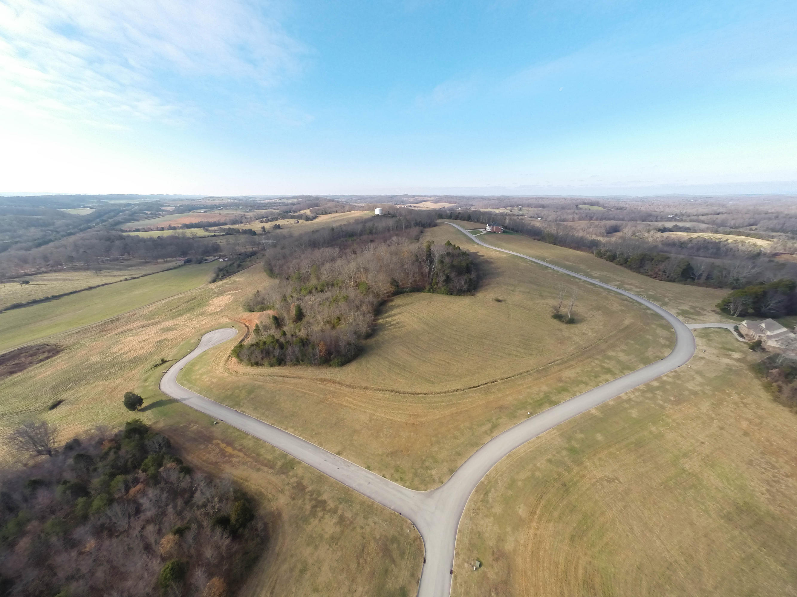 1166 James Ridge Road Loudon, TN 37774 - Photo 2 of 11 + Air (2)