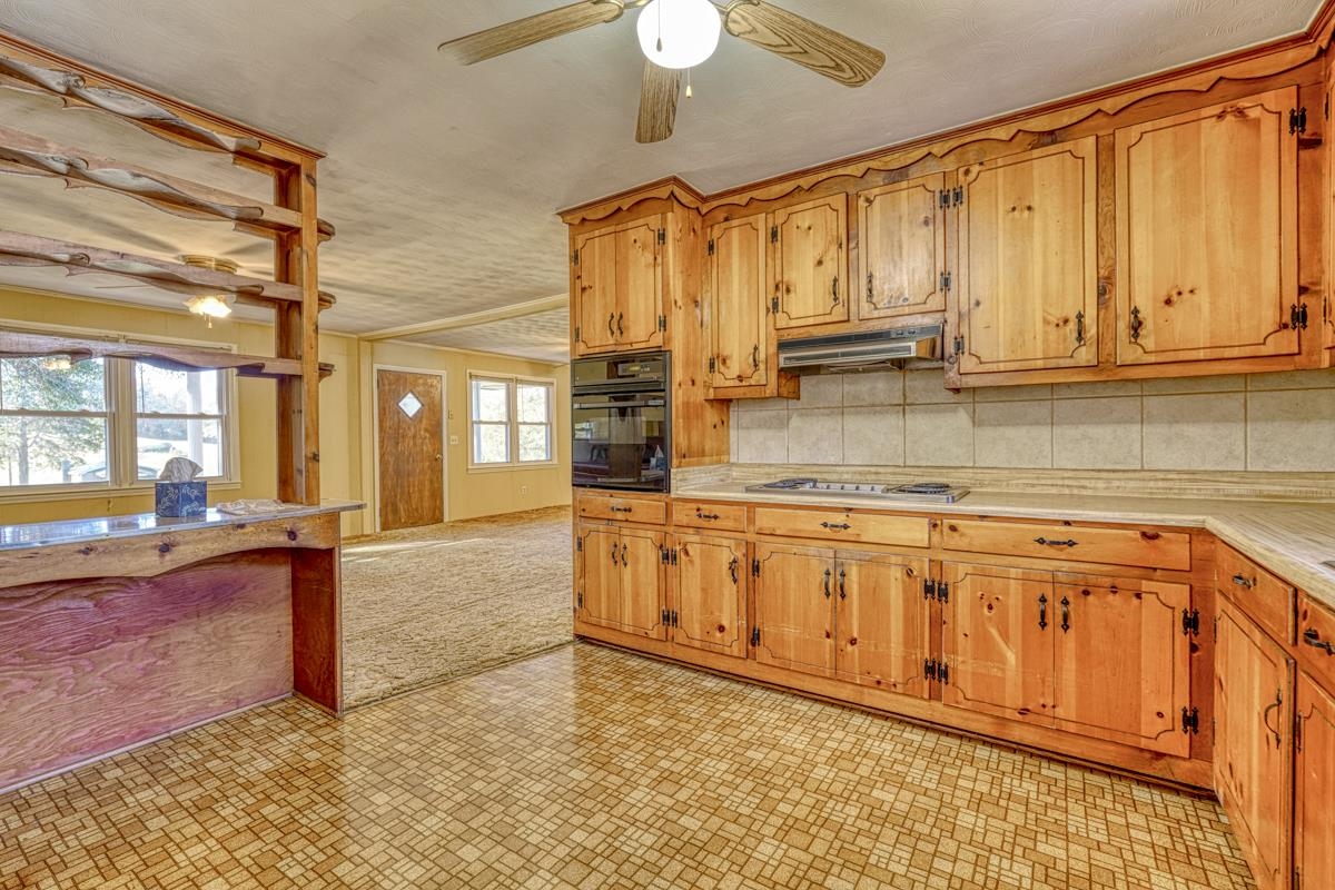 1130 Cooper Bridge Road Woodruff, SC 29388 - Photo 11 of 30