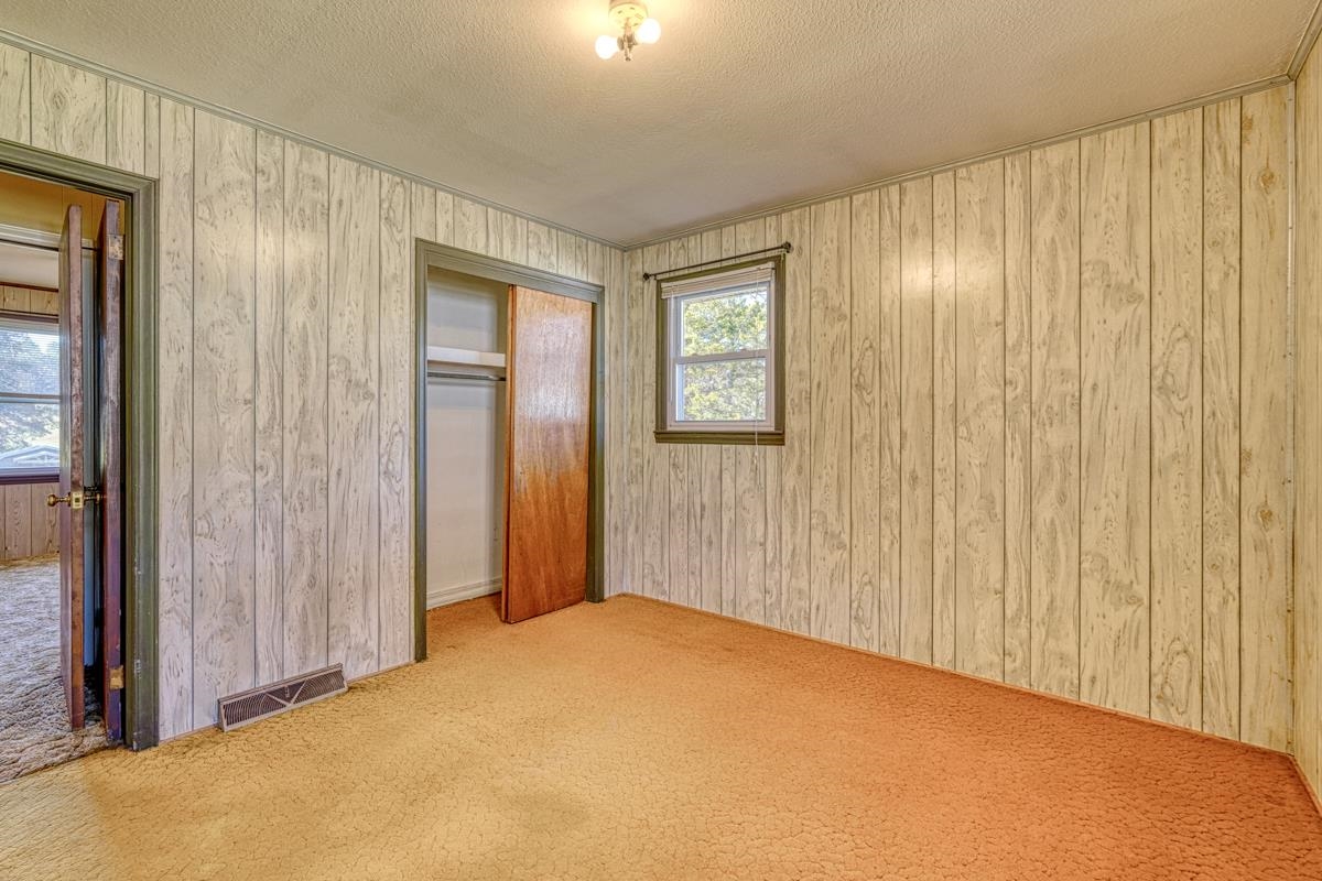1130 Cooper Bridge Road Woodruff, SC 29388 - Photo 18 of 30
