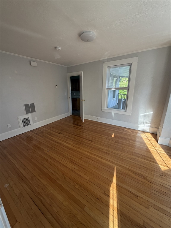 13 Knowlton Street, Unit 2 Beverly, MA 01915 - Photo 3 of 8