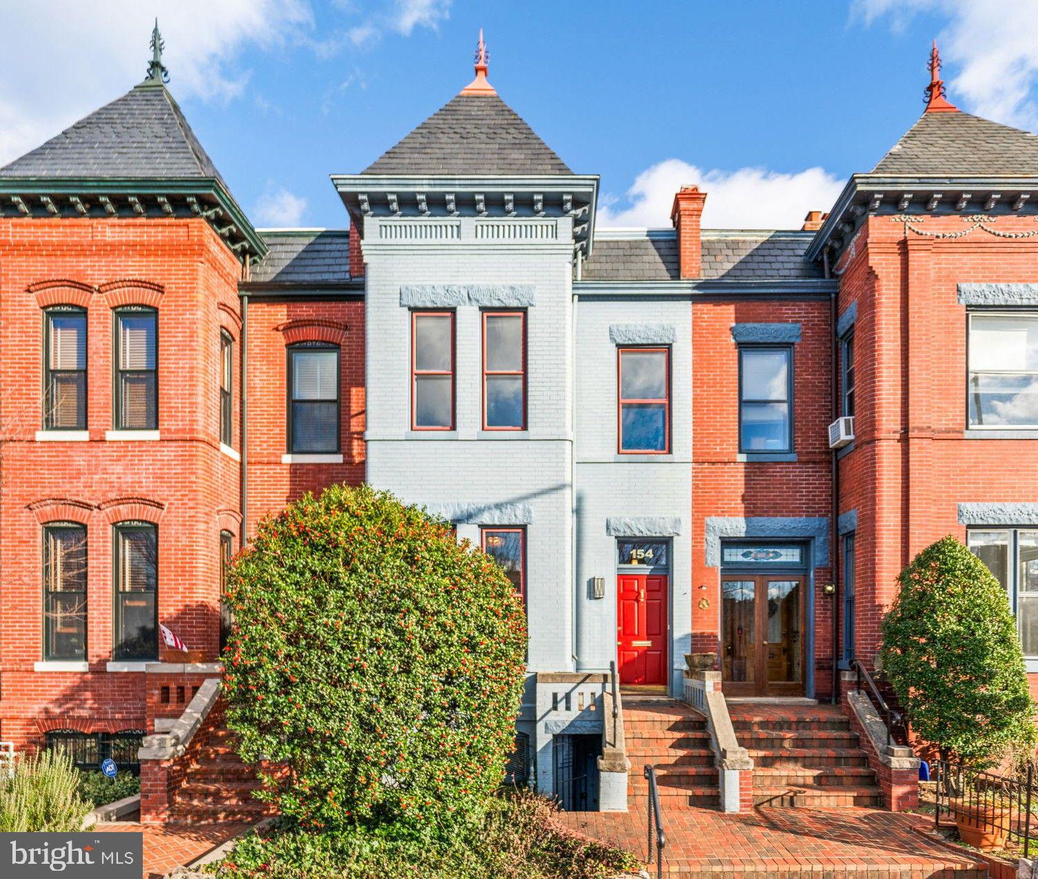 154 13th Street Southeast Washington, DC 20003 - Photo 2 of 42