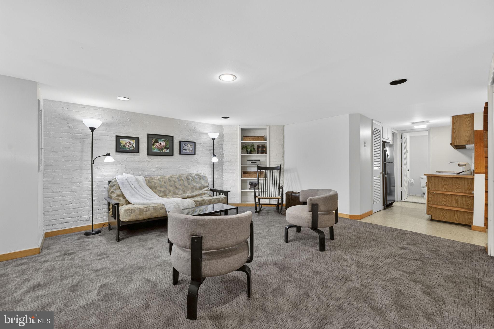 154 13th Street Southeast Washington, DC 20003 - Photo 34 of 42