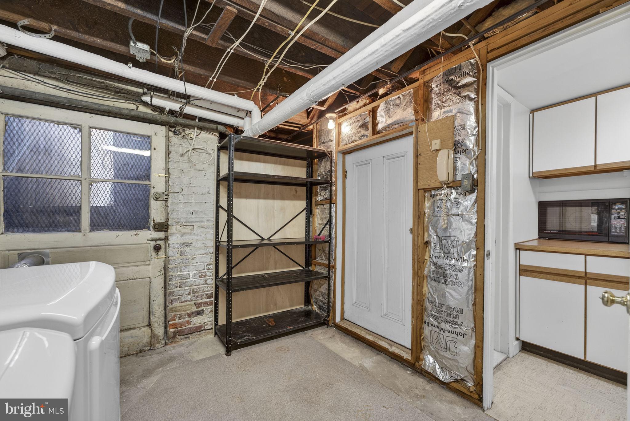 154 13th Street Southeast Washington, DC 20003 - Photo 38 of 42