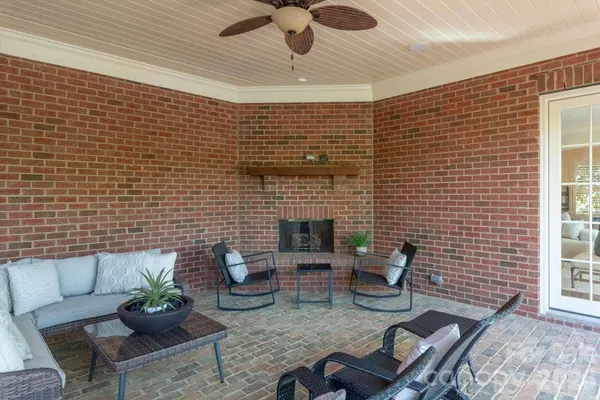 $1,435,000 | 21307 Baltic Drive, Cornelius, NC 28031