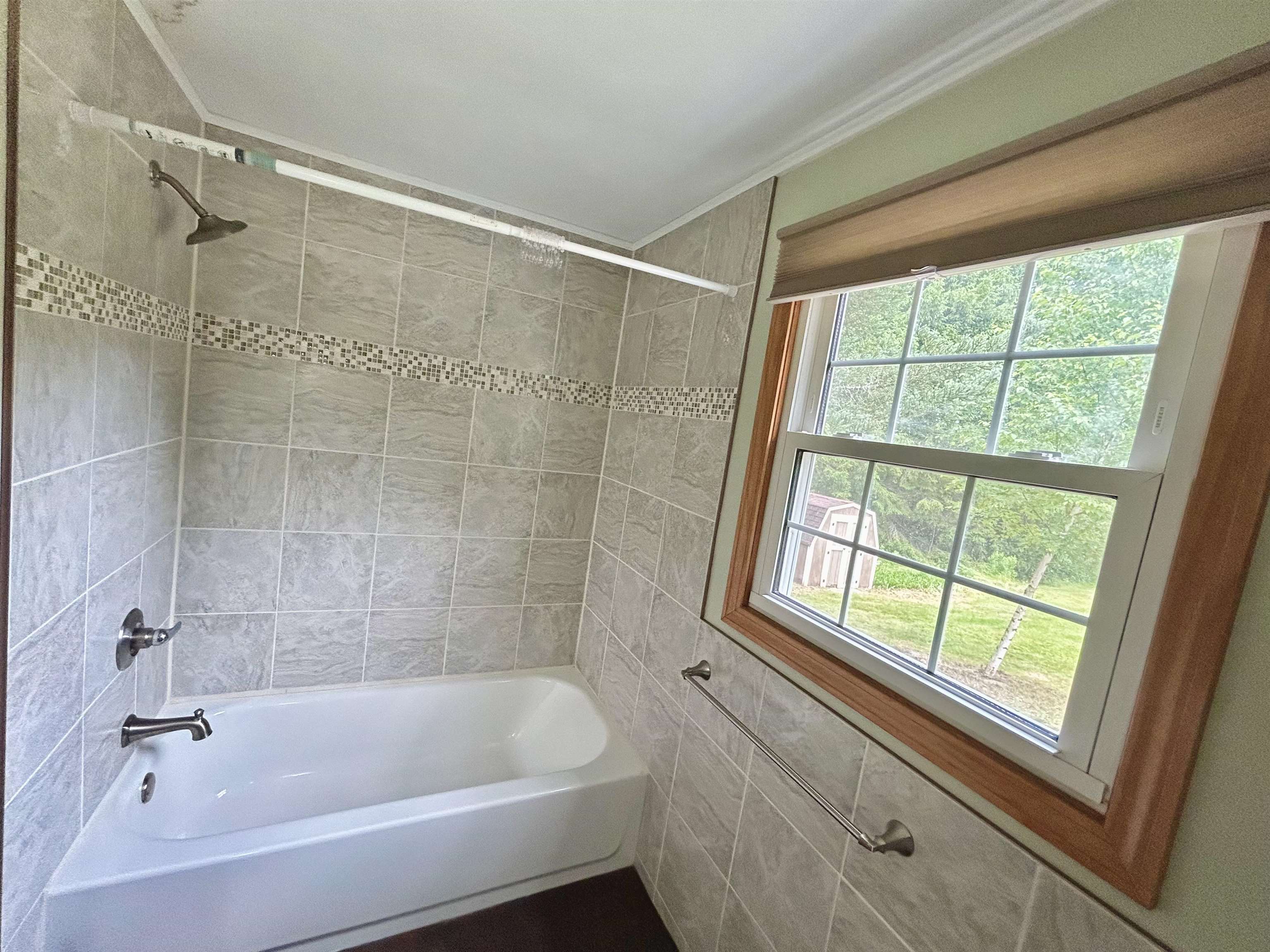 1246 Latham Road Thetford, VT 05043 - Photo 14 of 30 Gallery Image 14