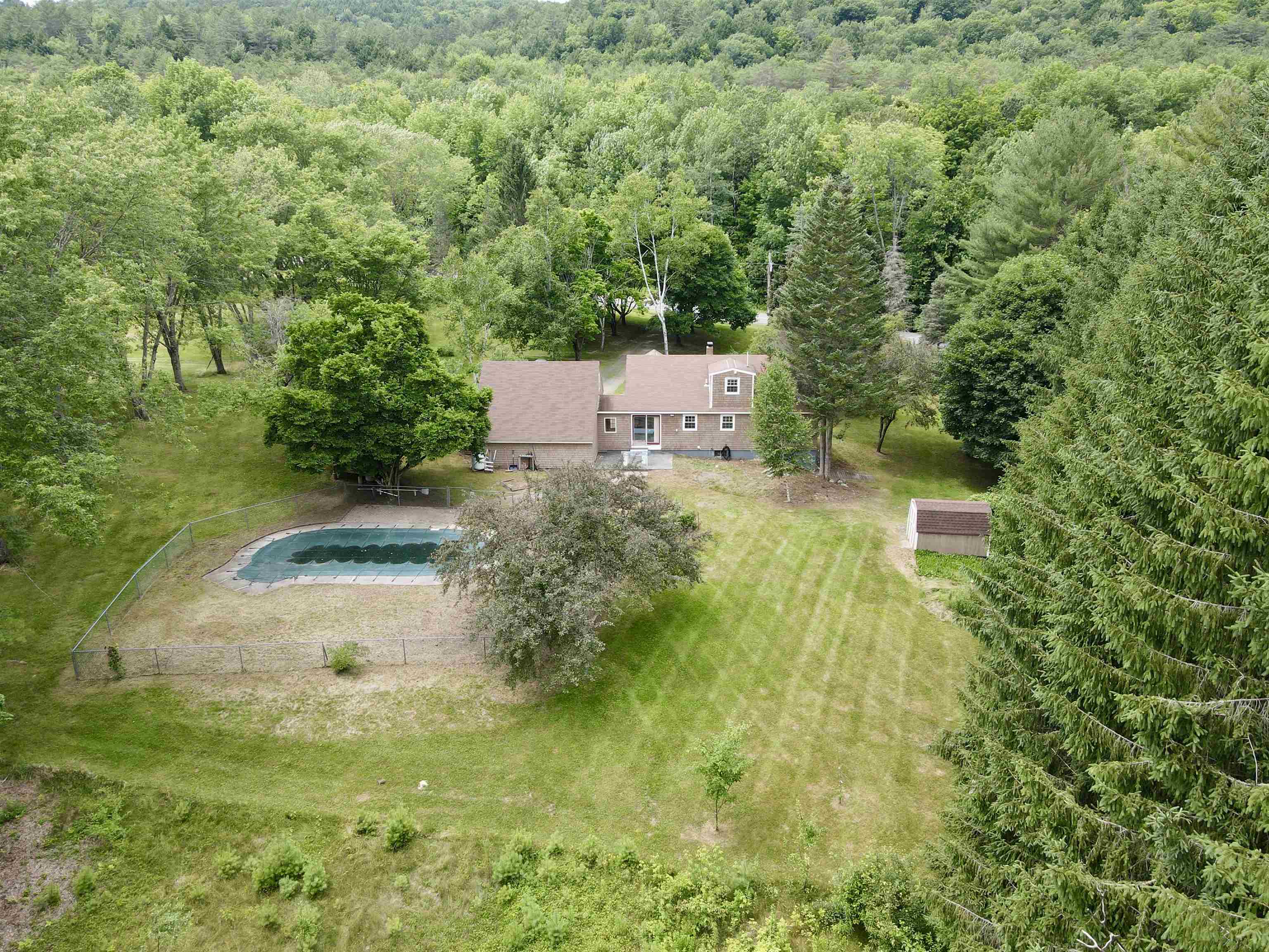 1246 Latham Road Thetford, VT 05043 - Photo 25 of 30 Gallery Image 25