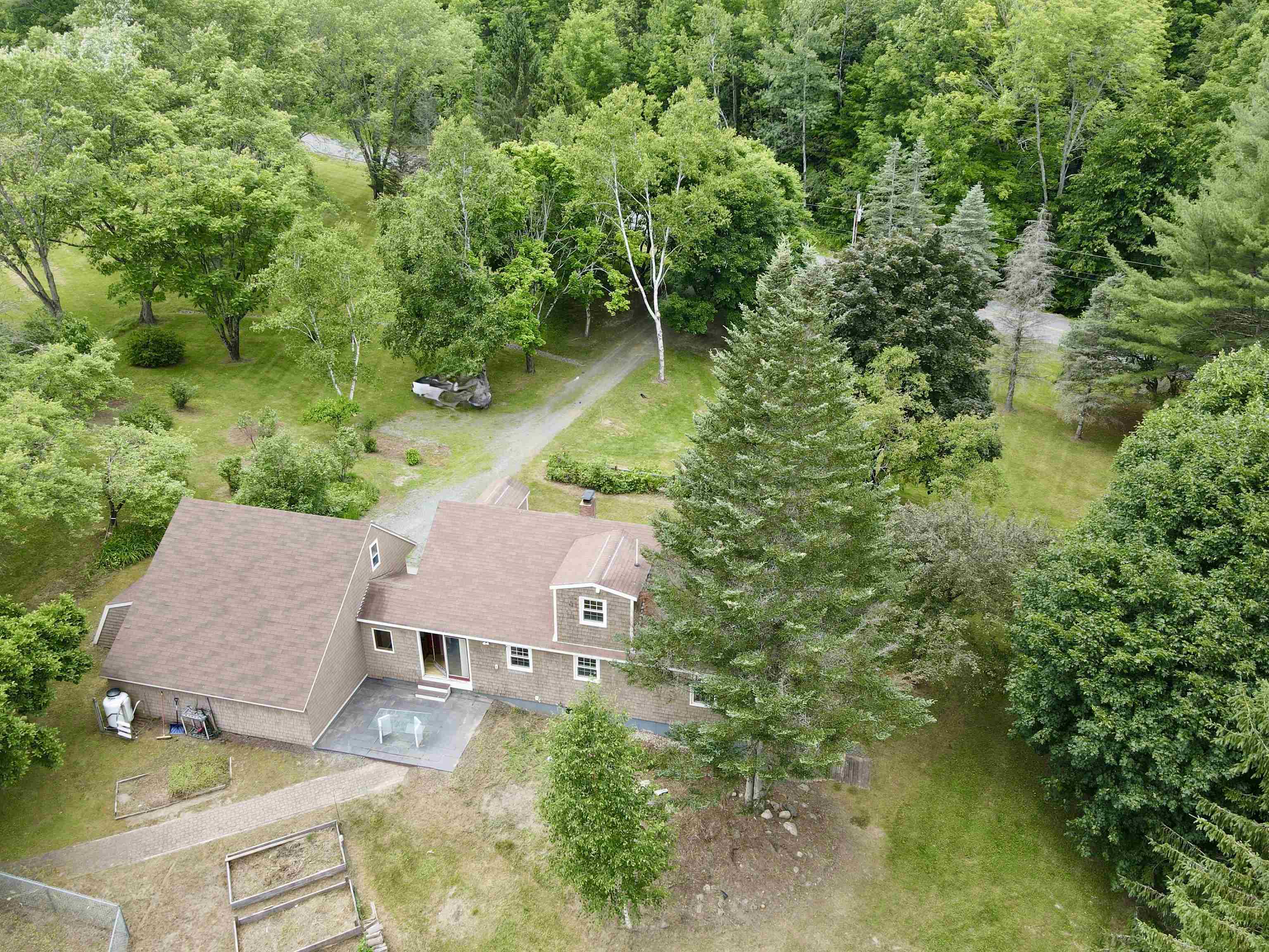 1246 Latham Road Thetford, VT 05043 - Photo 26 of 30 Gallery Image 26