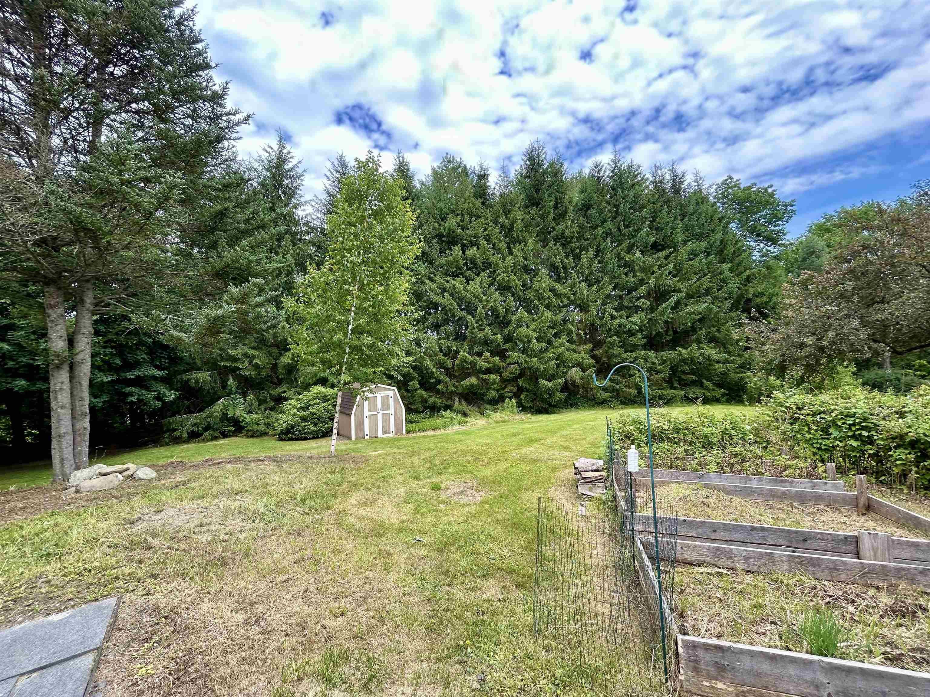 1246 Latham Road Thetford, VT 05043 - Photo 28 of 30 Gallery Image 28