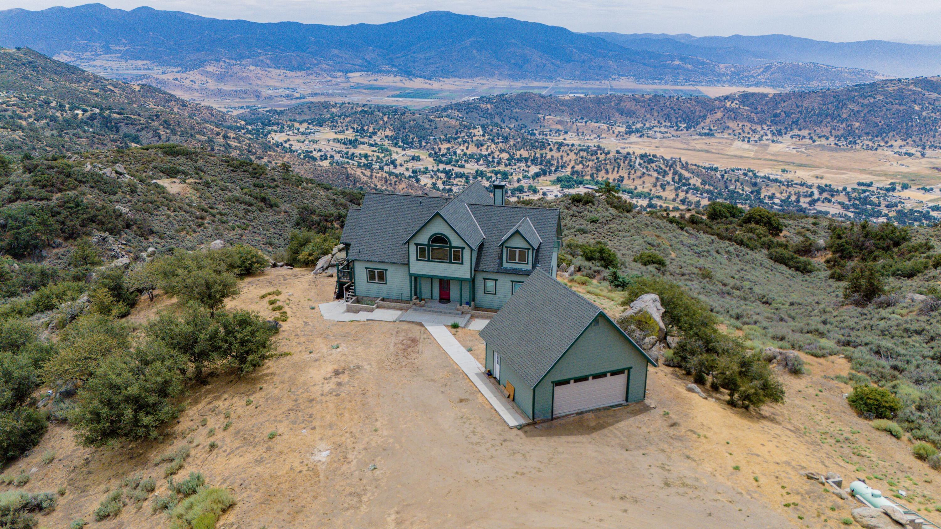 26980 Stirrup Way Tehachapi, CA 93561 - Photo 3 of 57 26980 Stirrup Way-3