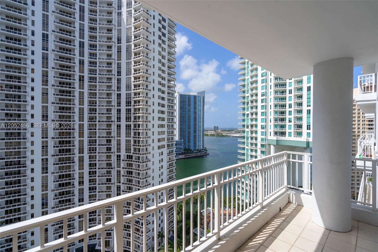 801 Brickell Key Boulevard, Unit 2108 Miami, FL 33131 - Photo 16 of 37