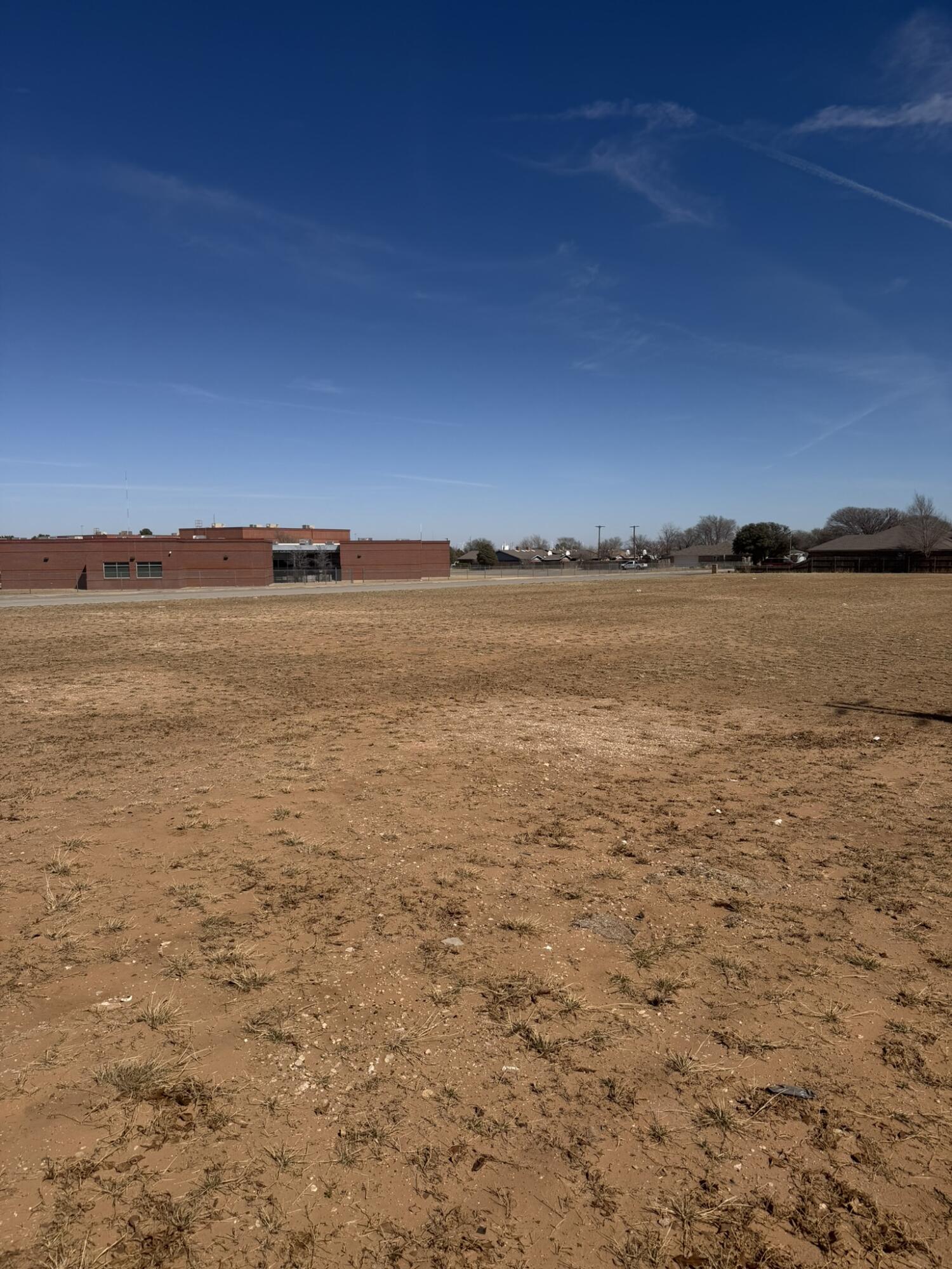 1517 81st Street Lubbock, TX 79423 - Photo 2 of 3 a view of an ocean
