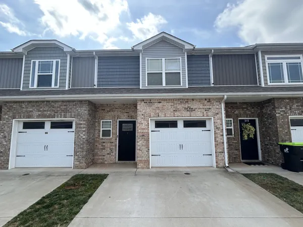 $1,350 | 317 Fallow Circle, Clarksville, TN 37040