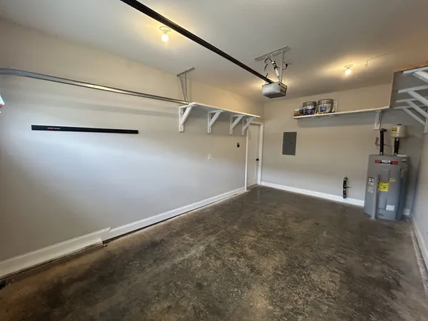 $1,350 | 317 Fallow Circle, Clarksville, TN 37040