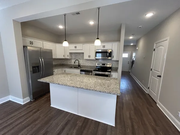 $1,350 | 317 Fallow Circle, Clarksville, TN 37040