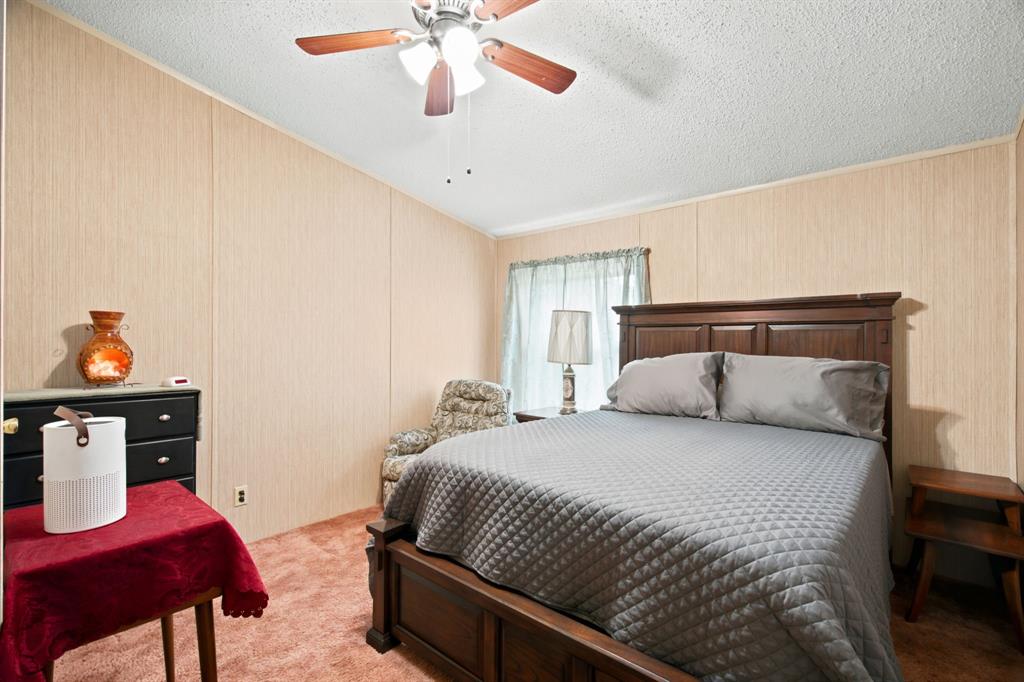 803 Spring Valley Road Paradise, TX 76073 - Photo 19 of 40 Gallery Image 19