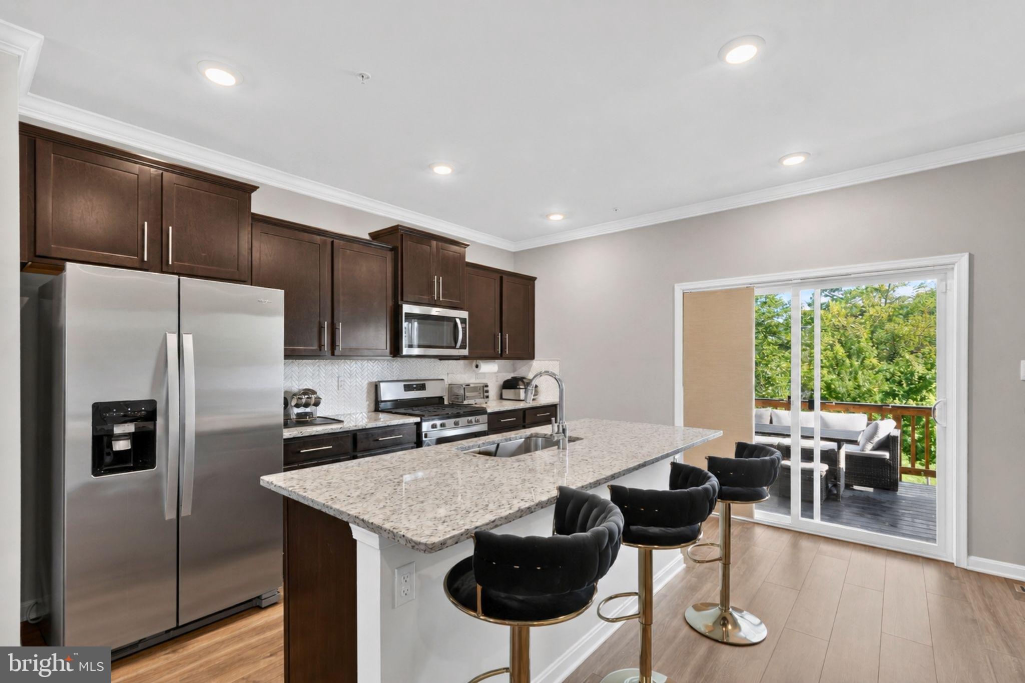 6624 Bullrush Court Clinton, MD 20735 - Photo 4 of 38
