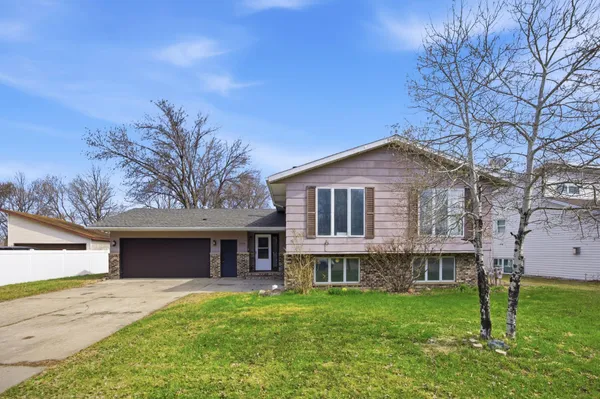 $215,000 | 609 Lily Lane, Ada, MN 56510