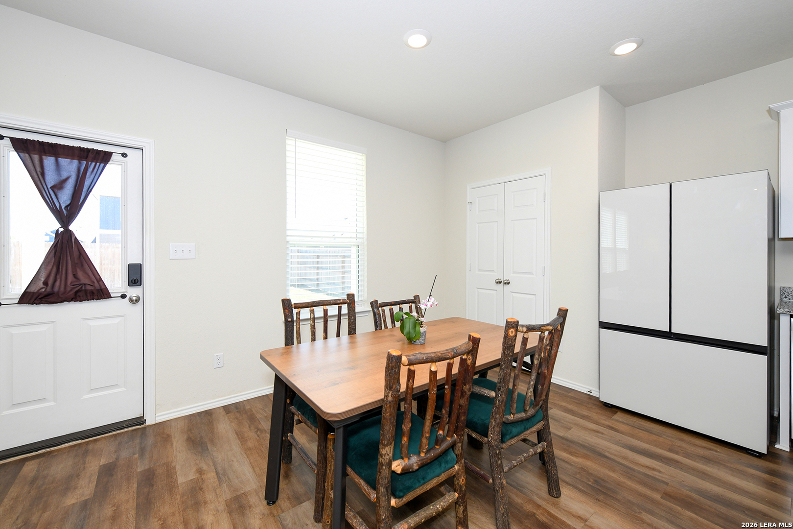 809 Beacon Heights Seguin, TX 78155 - Photo 11 of 37