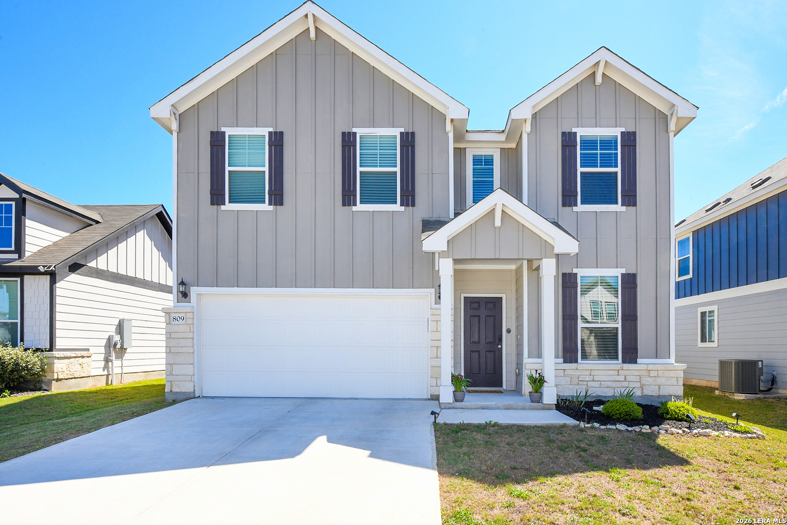 809 Beacon Heights Seguin, TX 78155 - Photo 2 of 37