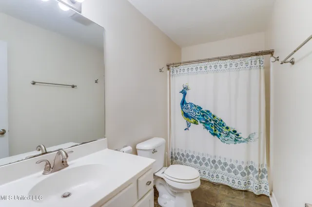 $2,575 | 3612 Miles Lane, Ocean Springs, MS 39564