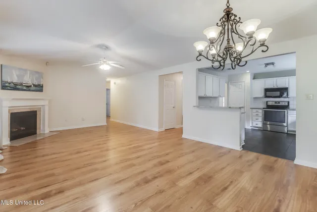 $2,575 | 3612 Miles Lane, Ocean Springs, MS 39564