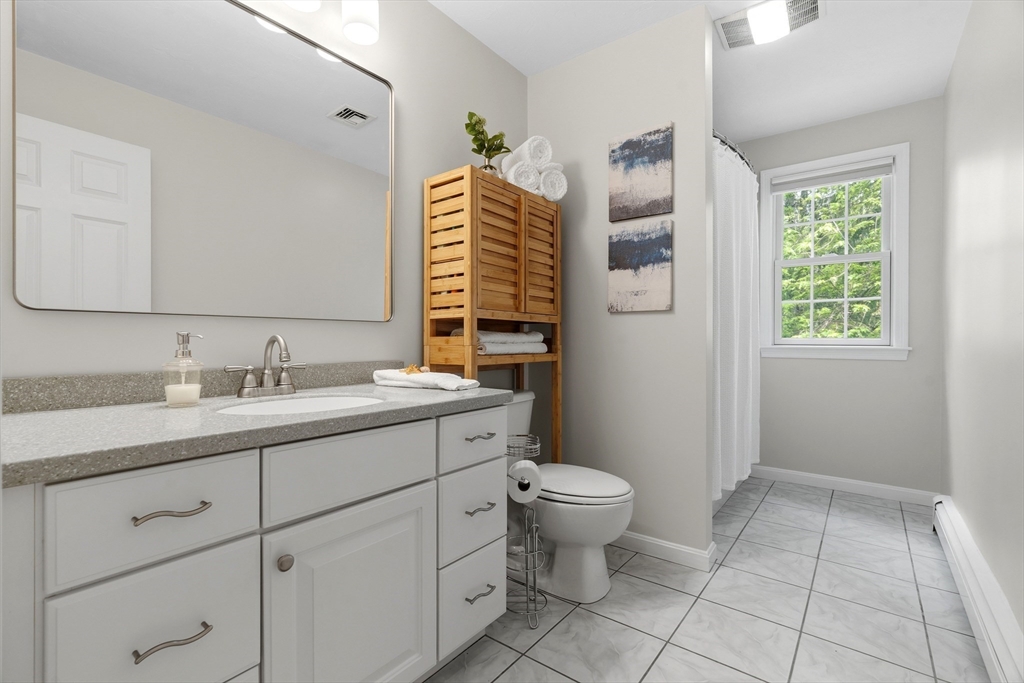 876 Central Avenue Needham, MA 02492 - Photo 23 of 40