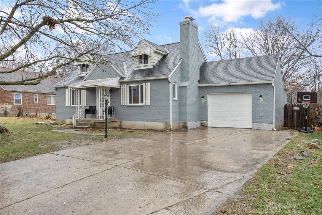 307 East Nottingham Road Dayton, OH 45405 - Photo 2 of 30 Gallery Image 2