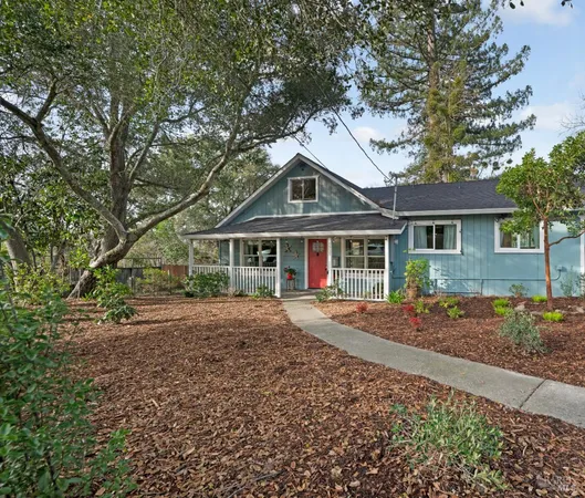 $1,125,000 | 8931 Oak Grove Avenue, Sebastopol, CA 95472
