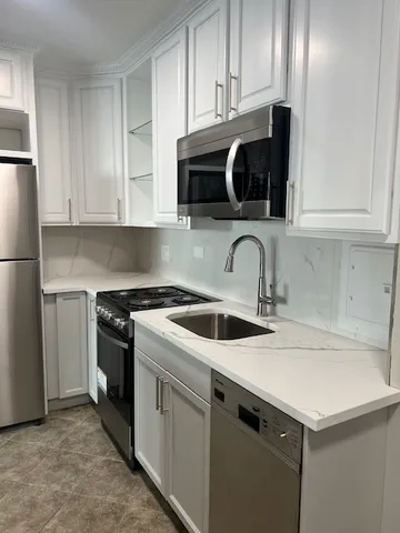 $1,850 | 535 North Michigan Avenue, Unit 710, Chicago, IL 60611