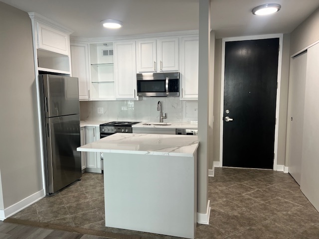 535 North Michigan Avenue, Unit 710 Chicago, IL 60611 - Photo 5 of 16